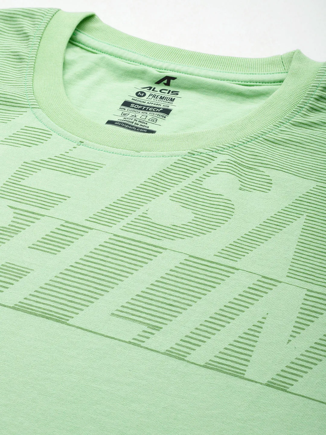Alcis Men Typography Printed Dry Tech T-shirt
