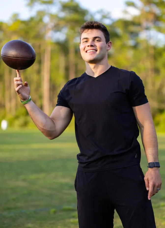 Men's V-Neck Short Sleeve Tee