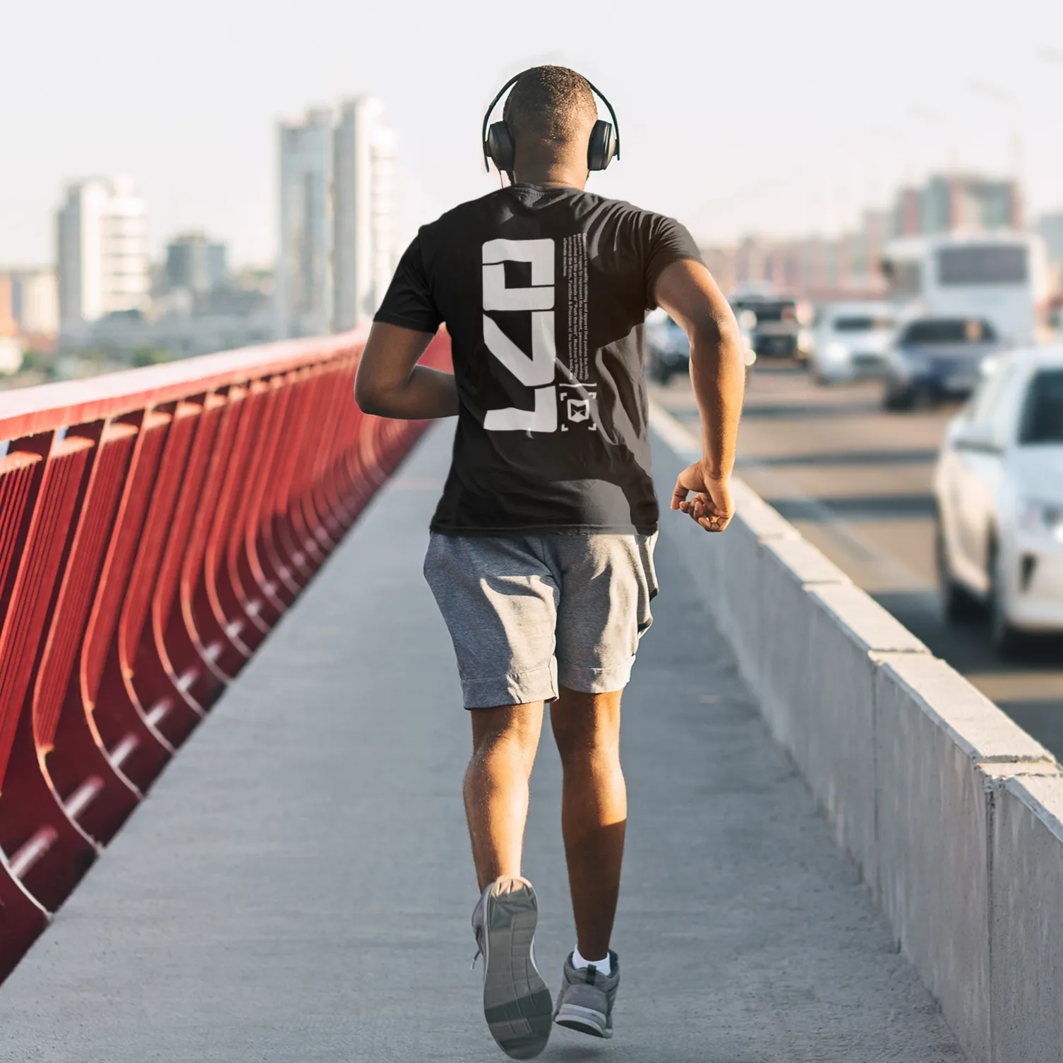 MUS033-M071 Short Sleeve Light weight Tee