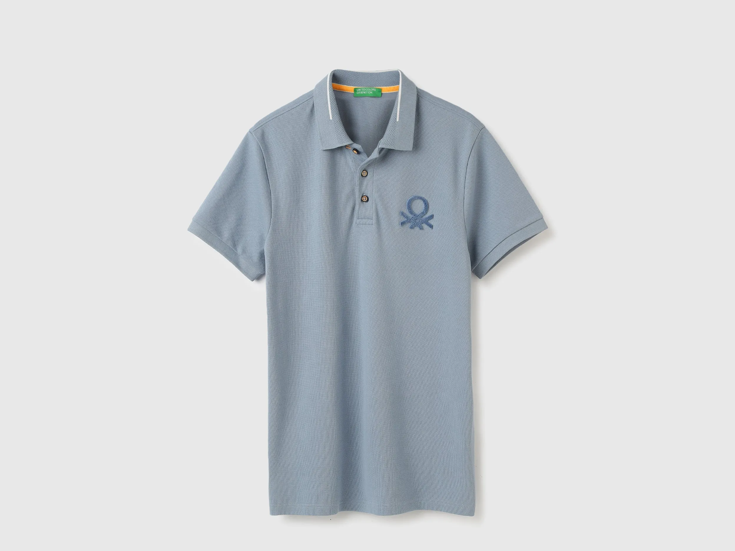 Regular Fit Polo Neck Solid Tshirt