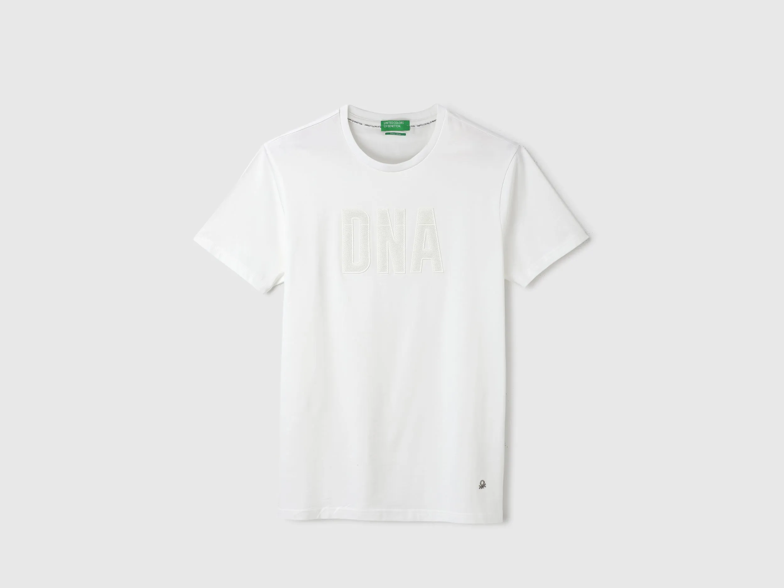 Regular Fit Round Neck Solid T-Shirt