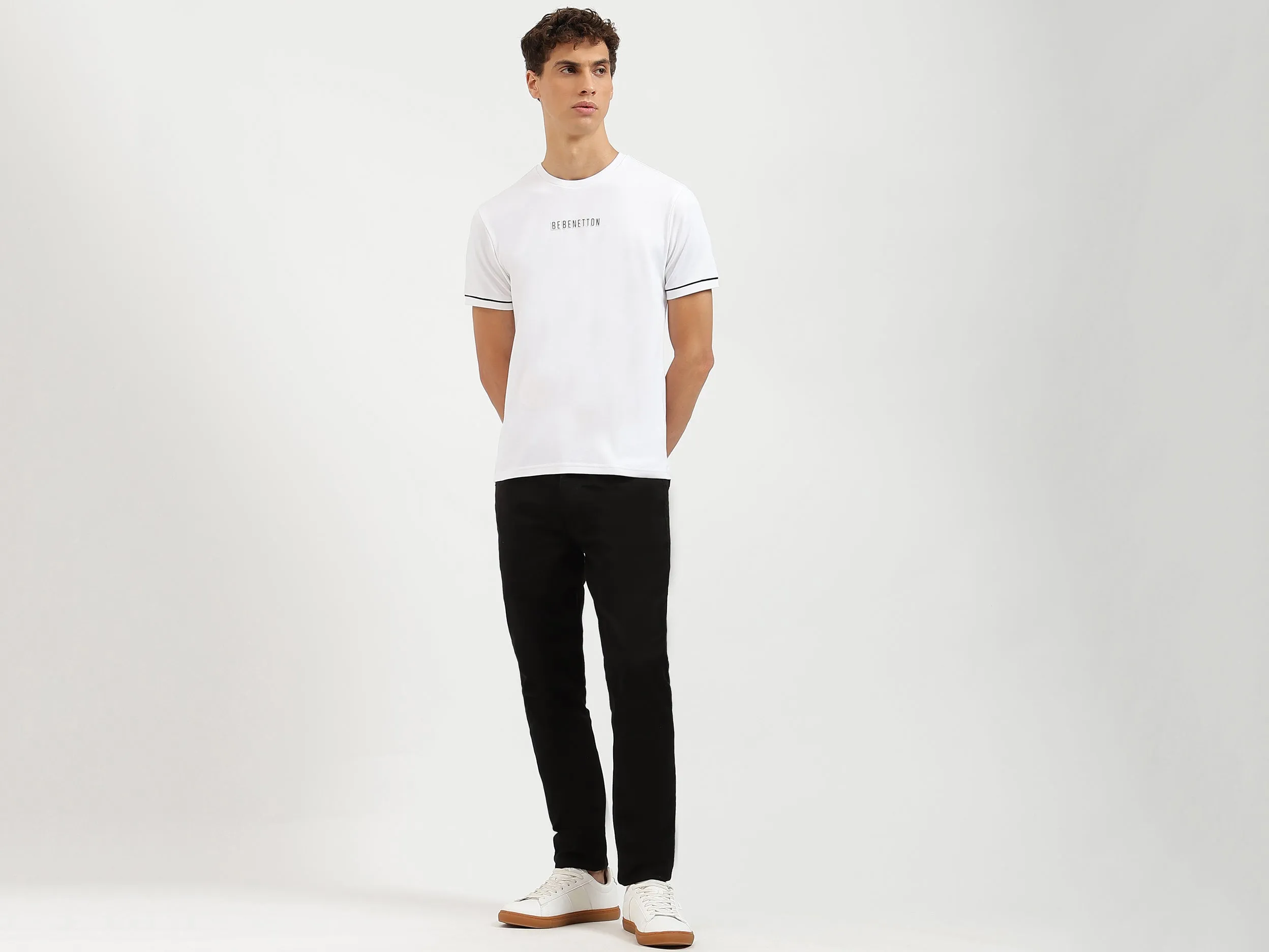 Relaxed Fit Round Neck Solid Tshirt