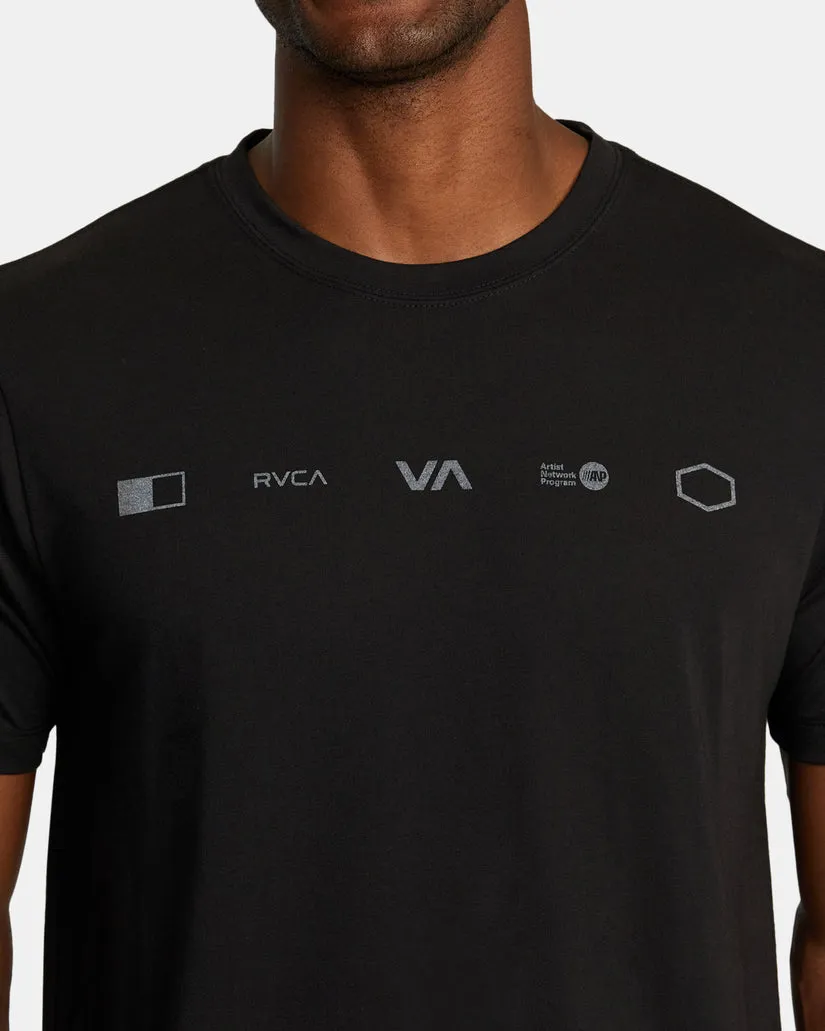 RVCA Mens Brand Reflect Sport Tech T-Shirt