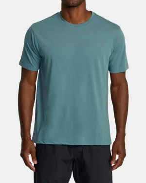 RVCA Mens Brand Reflect Sport Tech T-Shirt