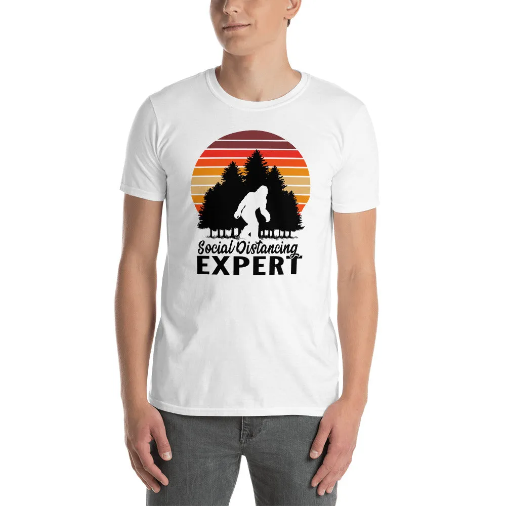 Sasquatch: Social Distancing Expert Men's T-Shirt