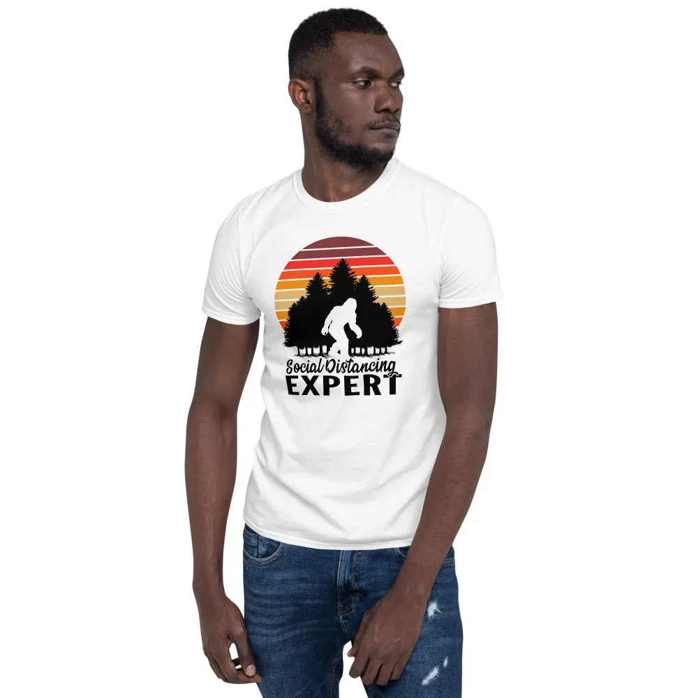 Sasquatch: Social Distancing Expert Men's T-Shirt